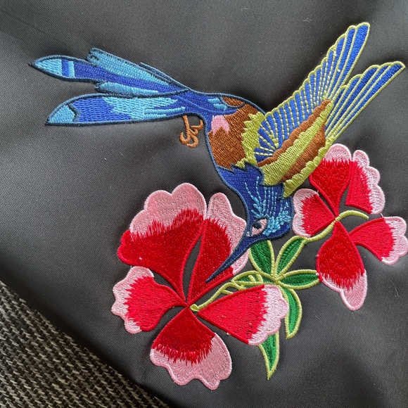 Longchamp Le Pliage Black Nylon Hummingbird tote with cross strap - Picture 9 of 10